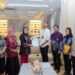 Wali Kota Kendari, Siska Karina Imran menerima hibah BMN
