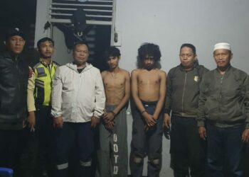 Pelaku pencurian saat diamankan Polres Kolaka