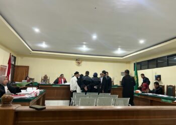 Suasana sidang di PN Tipikor Kendari yang sempat memanas akibat penyataan Nahwa Umar