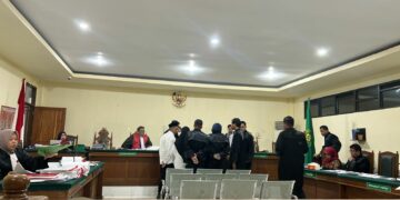 Suasana sidang di PN Tipikor Kendari yang sempat memanas akibat penyataan Nahwa Umar
