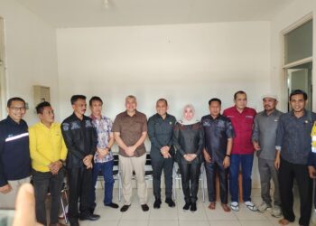 Pimpinan dan anggota DPRD Konsel saat Kunker di site PT Ifishdeco Tbk di Tinanggea