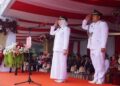 Wali Kota Kendari, Siska Karina Imran bertindak sebagai Inspektur Upacara HUT RI ke 80
