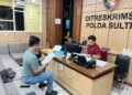 Dirketur LINK Sultra, Muh. Andriansyah Husen saat melaporkan resmi PT TBS