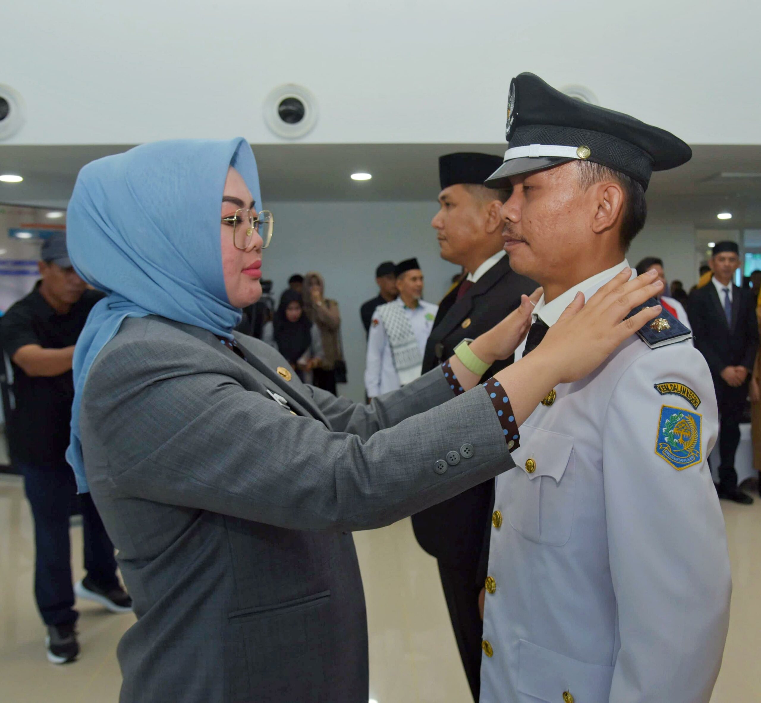 Wali Kota Kendari Tegaskan ASN Agar Kerja Profesional dan Hindari Pungli 11 Wali Kota Kendari Tegaskan ASN Agar Kerja Profesional dan Hindari Pungli