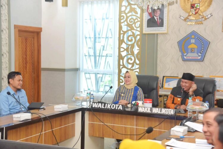 Suasana entry meeting antara Pemkot Kendari dan BPKP RI
