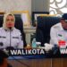 Wali Kota Kendari, Siska Karina Imran bersama Wakil Wali Kota, Sudirman