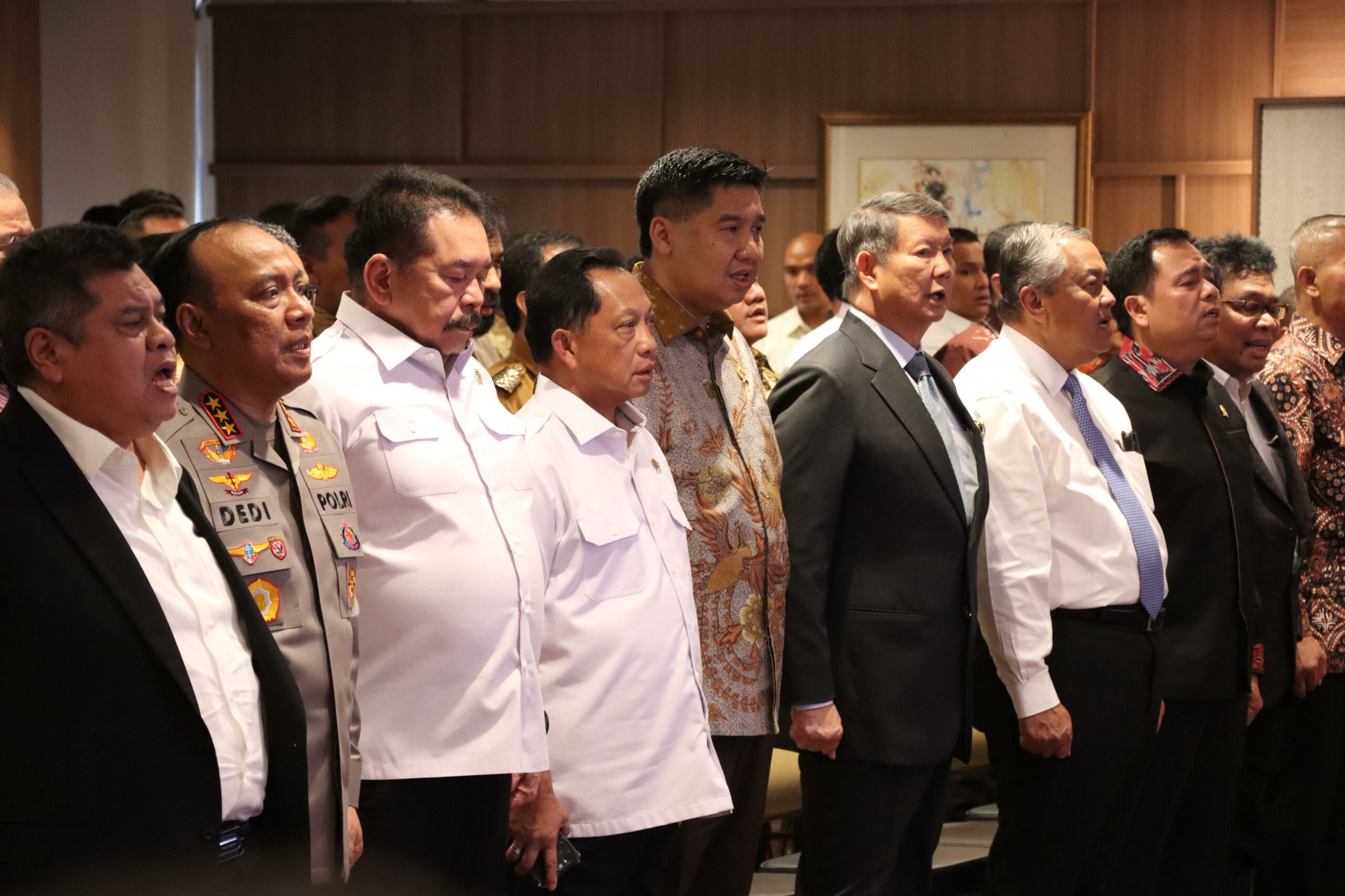 Kendari Raih Penghargaan Kota Terbaik Delineasi Perkotaan dari Kementerian PKP 13 Kendari Raih Penghargaan Kota Terbaik Delineasi Perkotaan dari Kementerian PKP