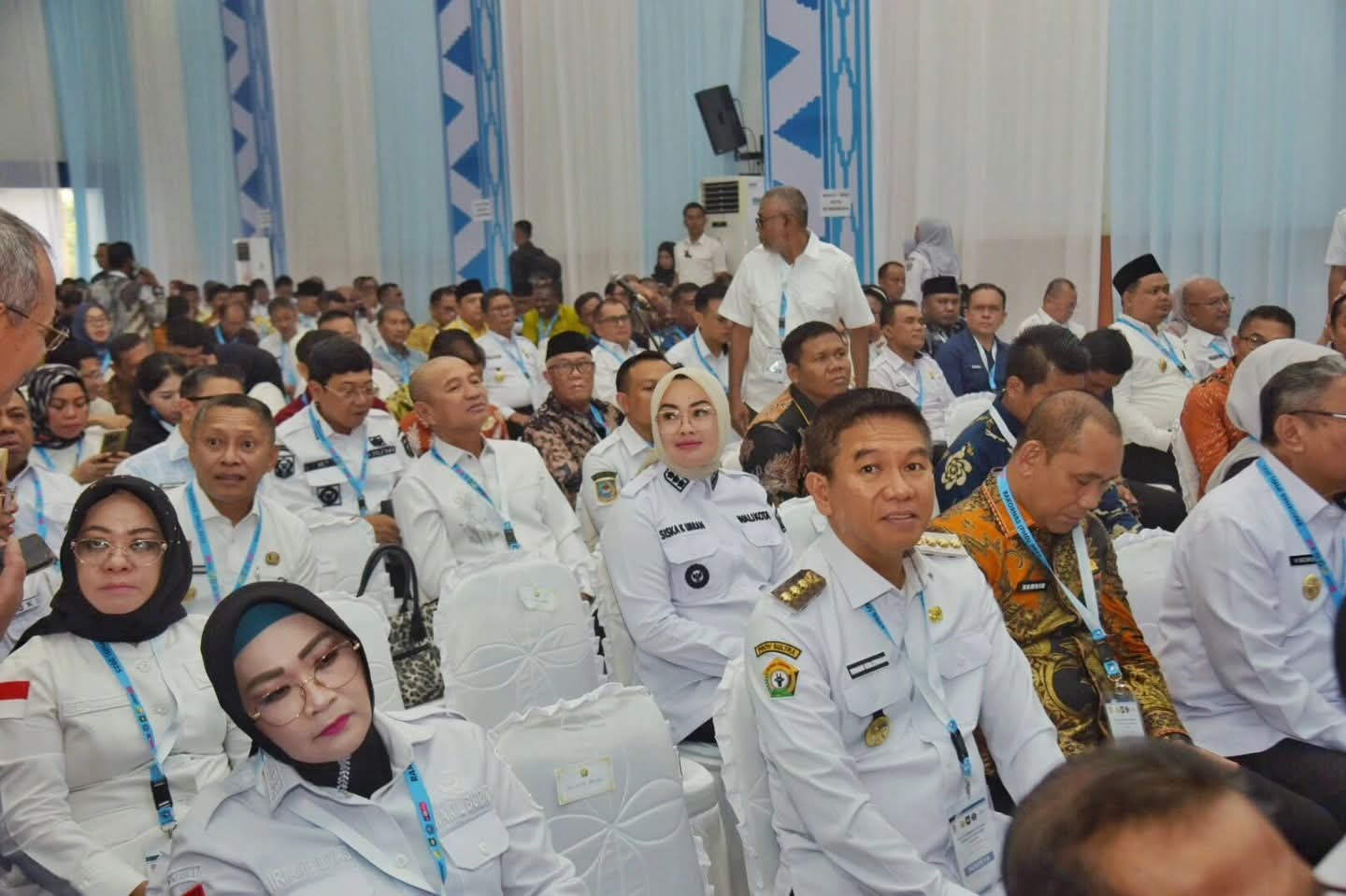 Sukses Jadi Tuan Rumah Rakornas PHD 2025, Mendagri Apresiasi Wali Kota Kendari 11 Sukses Jadi Tuan Rumah Rakornas PHD 2025, Mendagri Apresiasi Wali Kota Kendari