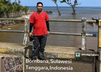 Surat Sanksi KLH Untuk PT TBS Diteruskan ke Pemda Bombana, LINK: Jangan Ada Permainan 20 Penampakan air laut yang tercemar berubah warna akibat aktivitas PT TBS meski di musim kemarau