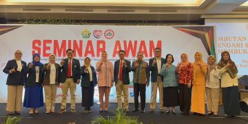 Kegiatan Seminar Awam yang dibuka oleh Wali Kota Kendari