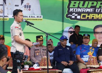 Bupati Konut, Ikbar membuka kejuaraan road race