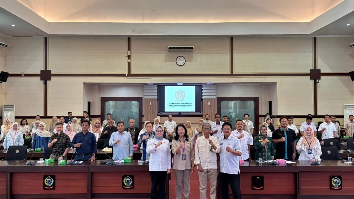 Wali Kota Kendari, Siska Karina Imran mengikuti Rakor dan Sinergi Penyelenggaraan Bantuan Perumahan Perkotaan Provinsi Sulsel dan Sultra