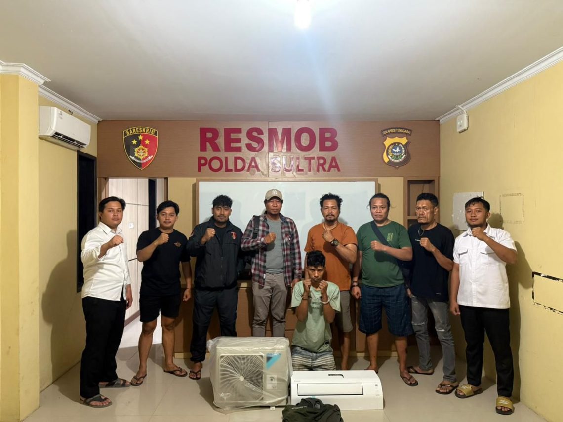 Pelaku saat diringkus tim Resmob Polda Sultra bersama barang bukti