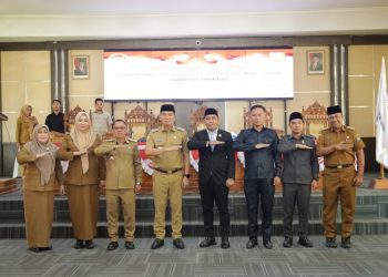 Paripurna penyerahan R-APBD Perubahan tahun 2025 Pemda Konsel ke DPRD Konsel