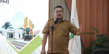 Sekda Konut, Dr. Safruddin, SH., MH saat membuka kegiatan penyusunan RI PPM