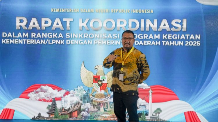 Sekda Konut Ikuti Rakor Sinkronisasi Program Pusat dan Daerah di IPDN Jatinangor 10 Sekda Konut menghadiri Rakor di IPDN Jatinangor