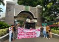 PERSAMA Sultra saat aksi di Kantor Kejagung RI terkait dugaan pertambangan ilegal PT Indonusa Arta Mulya