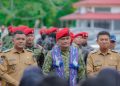 Pemda Konsel Sambut Kedatangan Grup V Kopassus di Andoolo 21 Bupati dan Wabup Konsel menyambut kedatangan Grup V Kopassus di Rujab