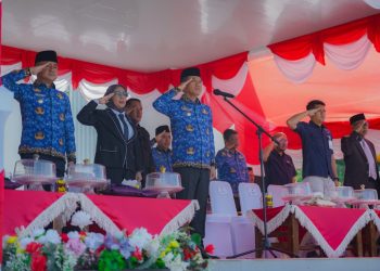 Peringati Sumpah Pemuda, Bupati Konsel Tekankan Ini 14 Bupati Konsel, Irham Kalenggo memimpin upacara peringatan Sumpah Pemuda