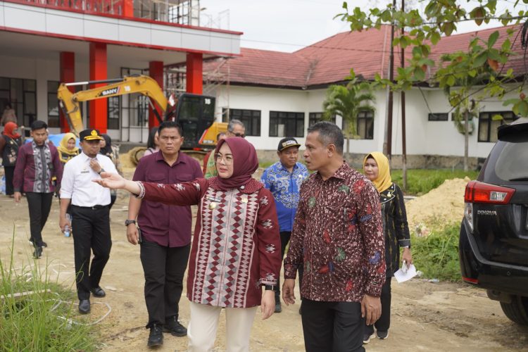 Sinergi Pemkot dan KPK, Proyek Strategis di Kendari Dipastikan Berjalan Sesuai Target 10 Kunjungan lapangan Wali Kota bersama KPK RI di pembangunan Perpustakaan dan Transfusi Darah di Jalan Kedondong