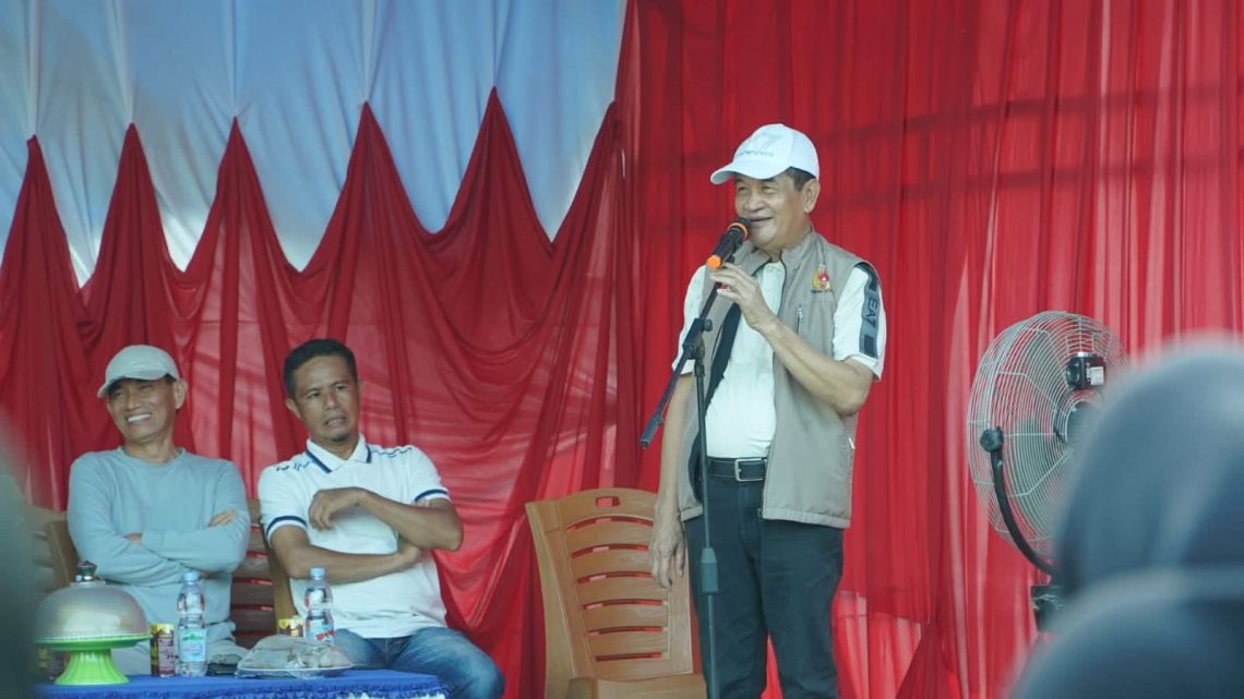 Wabup Konut Resmi Buka Turnamen Bola Volly Laramo Meohai Cup I 10 Wabup Konut, Abuhaera membuka turnamen Bola Volly