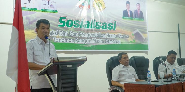 Wabup Konut membuka kegiatan sosialisasi
