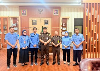 Kunjungan Dirut PDAM Kendari ke Kantor Kejari