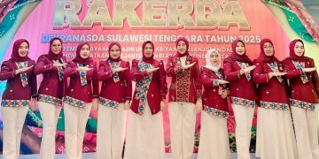 Dekranasda Konsel menghadiri Rakerda