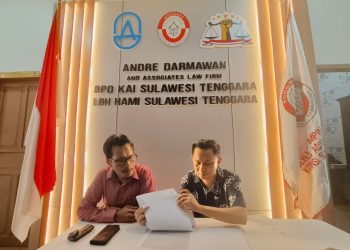 Persoalan Tanah Warisan, Oknum ASN Dilapor di Polda Sultra 23 Pelapor bersama kuasa hukum Andri Darmawan
