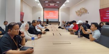 Wali Kota: Pembelajaran di Singapura Jadi Rujukan Kendari Menuju Smart City 1 Wali Kota Kendari, Siska Karina Imran mengikuti rangkaian KPPD yang difasilitasi Lee Kuan Yew School of Public Policy (LKYSPP)