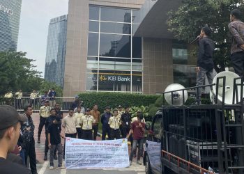 Aksi Jilid II Pemuda 21 Ricuh, Massa Desak Pemerintah Segel Aktivitas PT MUR