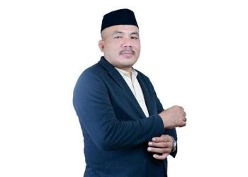 La Ode Tariala, yang saat ini menjabat Ketua DPRD Sultra dan berdasarkan surat usulan DPW Partai Nasdem akan digantikan