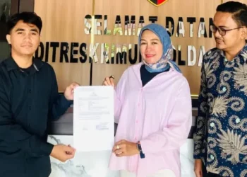 Riskayanti Polisikan Suami dan Tendriyani, Diduga Palsukan Buku Nikah dan Berzina