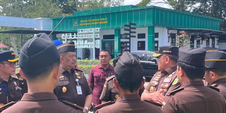 Kajagung RI, ST Burhanuddin saat Kunker di Kejari Konawe