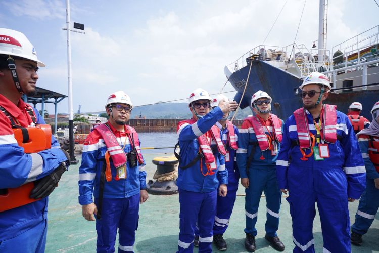 Pertamina Patra Niaga Lakukan Management Walkthrough Hadapi Nataru 2025–2026 10 PT Pertamina Patra Niaga Regional Sulawesi melaksanakan management walkthrough di sejumlah fasilitas operasional di Sulut