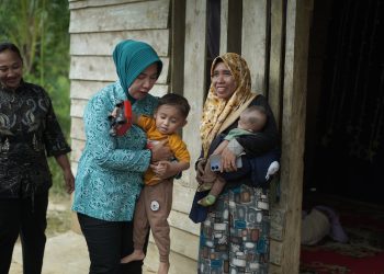 Ketua TP-PKK Konsel saat memimpin aksi cegah stunting