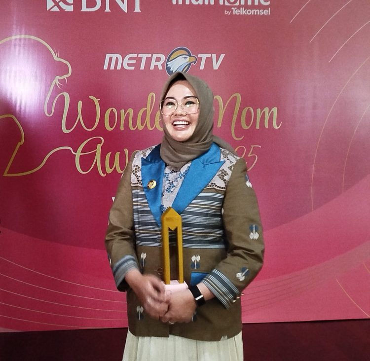 Momen Hari Ibu, Wali Kota Kendari Raih Penghargaan Wonder Mom MetroTV