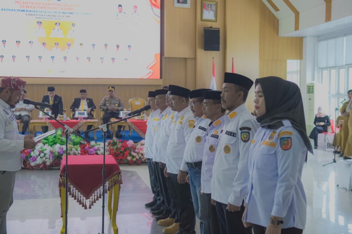 Pemda Konsel Perkuat Tata Kelola Desa Lewat Pelantikan DPC APDESI 10 Pelantikan DPC APDESI Kabupaten Konsel