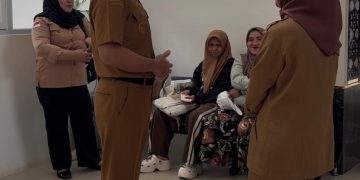 Wabup Konsel, Wahyu Ade Pratama Imran saat sidak di MPP