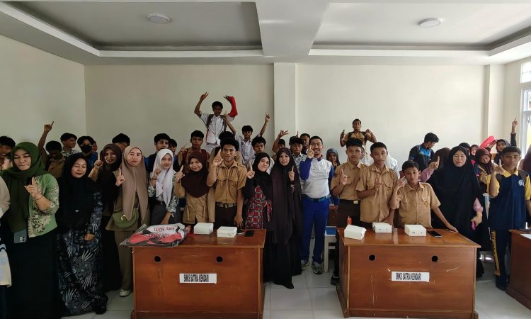 Komitmen Honda Untuk Generasi Muda, Asmo Sulsel Edukasi Safety Riding di SMK Satria Kendari 10 Asmo Sulsel edukasi safety riding di SMK Satria Kendari