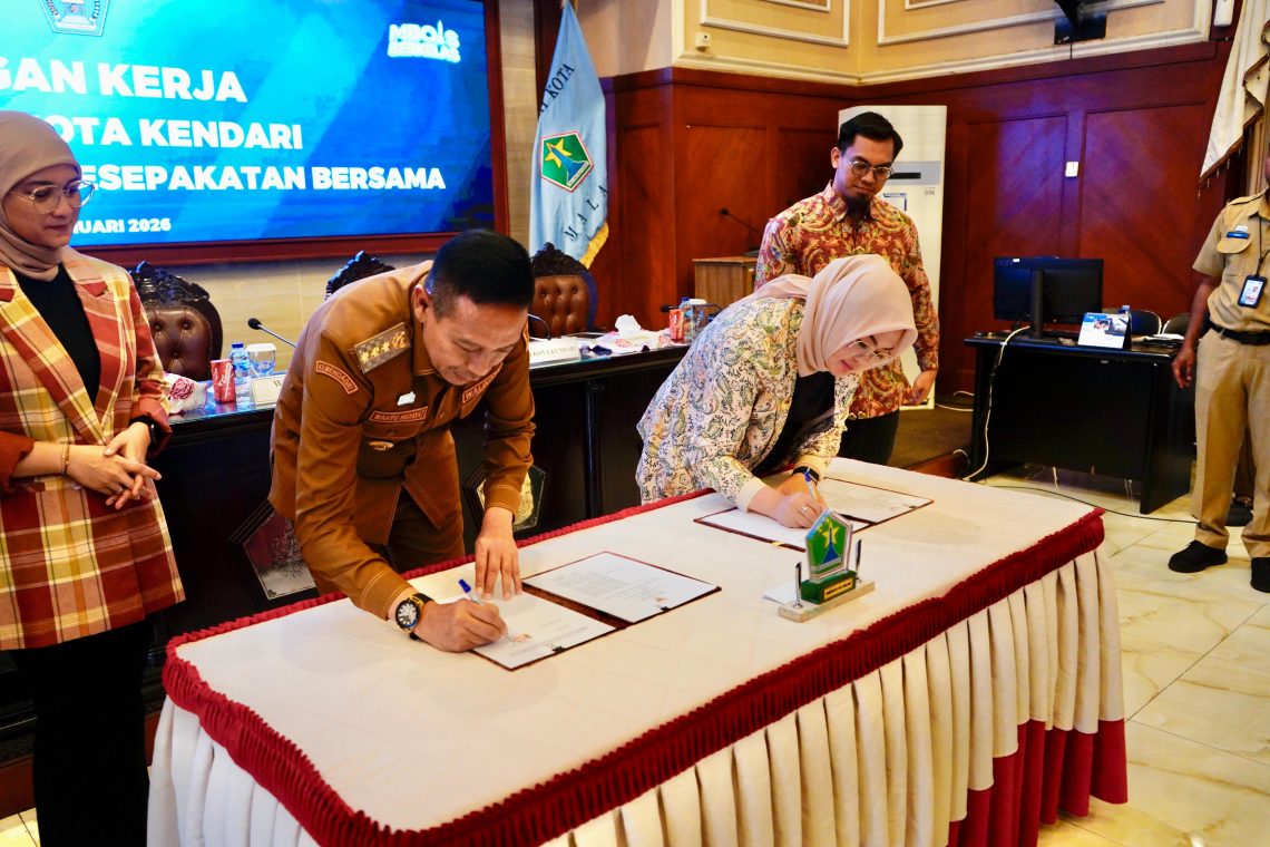 Penandatanganan MoU antara Wali Kota Kendari dan Wali Kota Malang