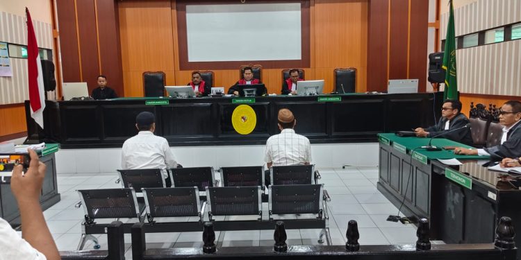 pembacaan putusan oleh Ketua Majelis Hakim, terhadap tiga terdakwa korupsi pertambangan PT Alam Mitra Indah Nugra (AMIN) di Kabupaten Kolaka Utara (Kolut) salah satunya Posalina Dewi