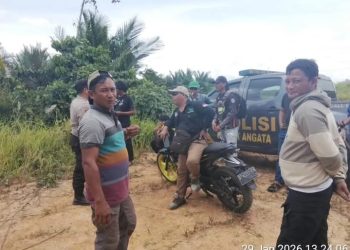 LBH HAMI Sultra Soroti Dugaan Pembiaran Polisi, Perusakan Rumah Warga Tani di Angata 20 LBH HAMI Sultra Soroti Dugaan Pembiaran Polisi, Perusakan Rumah Warga Tani di Angata