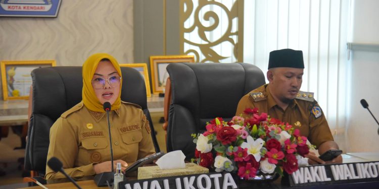 Wali Kota Kendari, Siska Karina Imran didampingi Wakilnya Sudirman mengikuti exit meeting LKPD 2025 bersama BPK