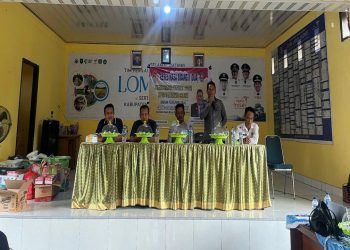 Anggota DPRD Konsel, Purnomo saat melaksanakan reses masa sidang II di Desa Lapoa Indah, Kecamatan Andoolo Barat