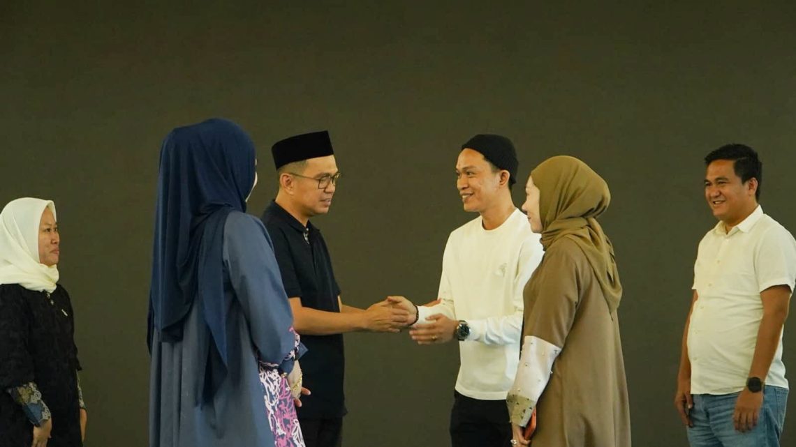 Didampingi Ketua TP PKK, Bupati Konut silaturahmi dengan Bupati Kolaka