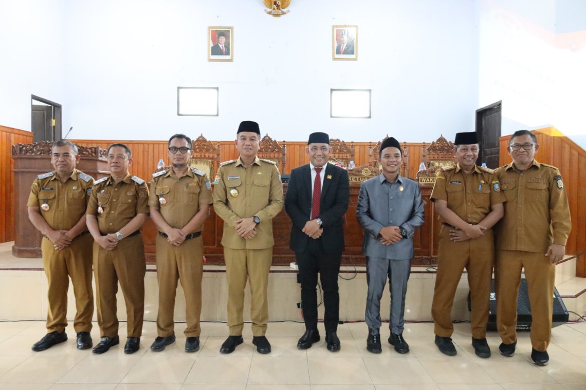 Paripurna DPRD Konsel agenda penyerahan LKPJ Bupati Konsel Tahun 2025