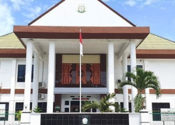 AMIN Desak Kejari Kendari Segera Usut Dugaan Korupsi Pengadaan Kapal DKP 11 Kantor Kejari Kendari