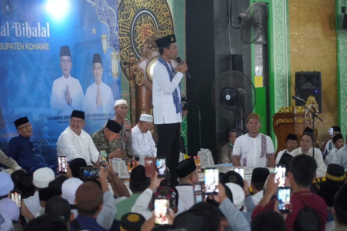 Tabligh Akbar Konawe yang digelar Pemda dengan menghadirkan Ustadz Abdul Somad