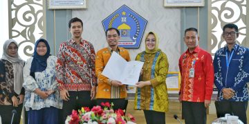 Wali Kota Kendari dr. Hj Siska Karina Imran, SKM., bersam tim pemeriksa BPK RI Perwakilan Sultra untuk melakukan pemeriksaan terinci atas LKPD Tahun Anggaran 2025